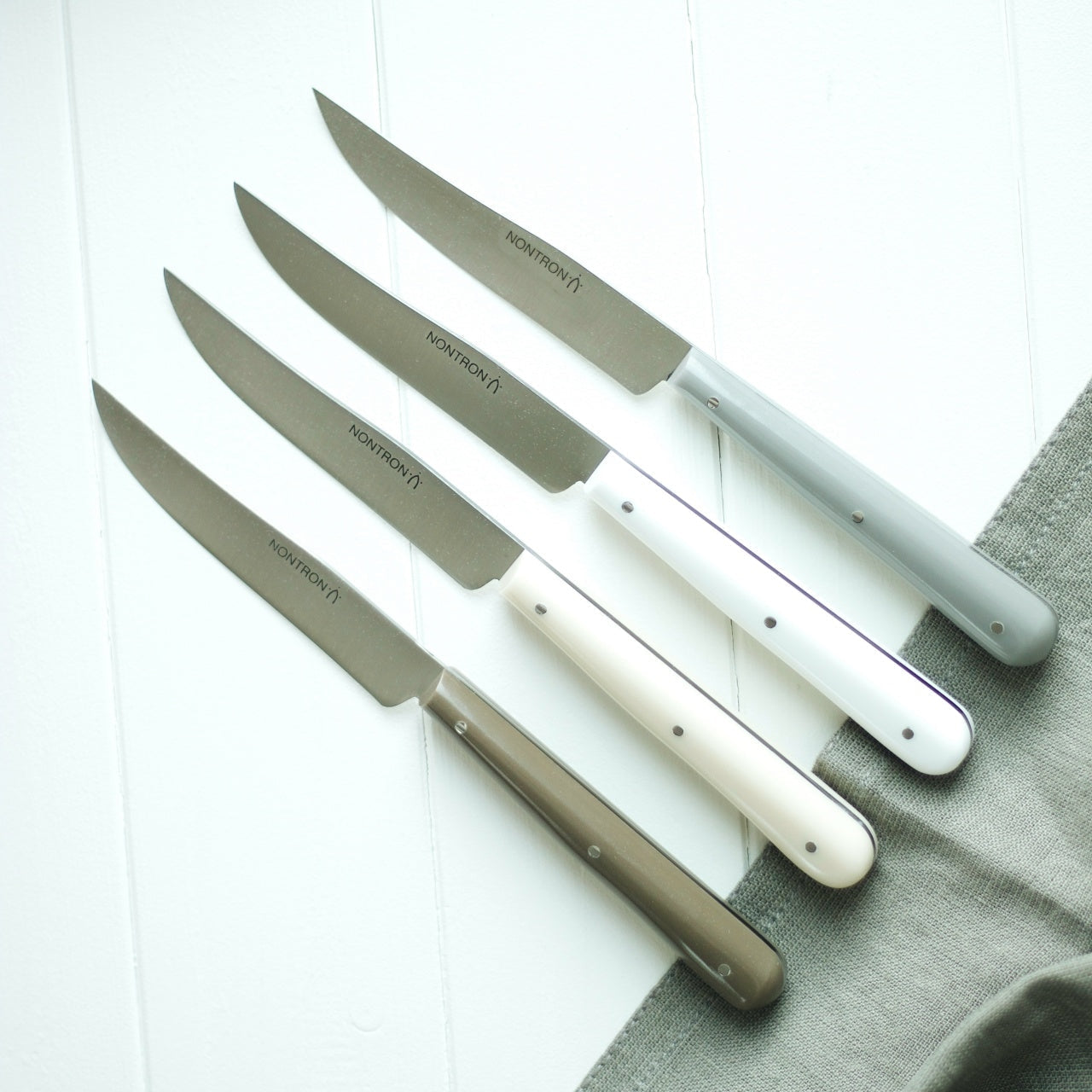 Forge de Laguiole André et Michel Bras Set of 4 Table Knives, Stainle