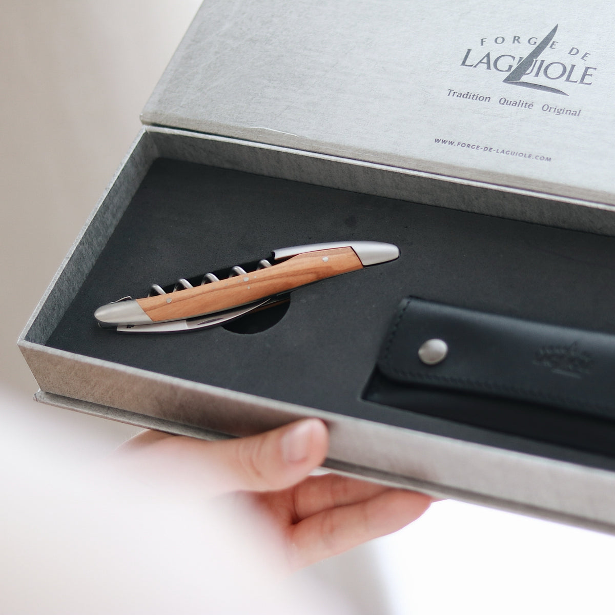 Forge de Laguiole Corkscrew Olive wood - Satin
