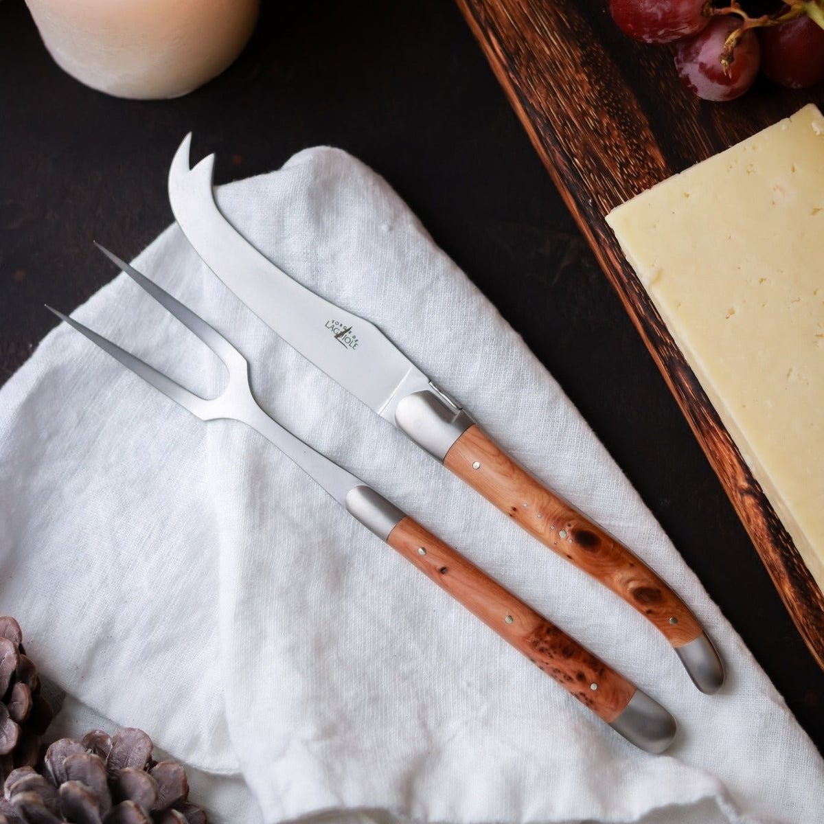 Tradition Cheese Set Juniper Satin Finish