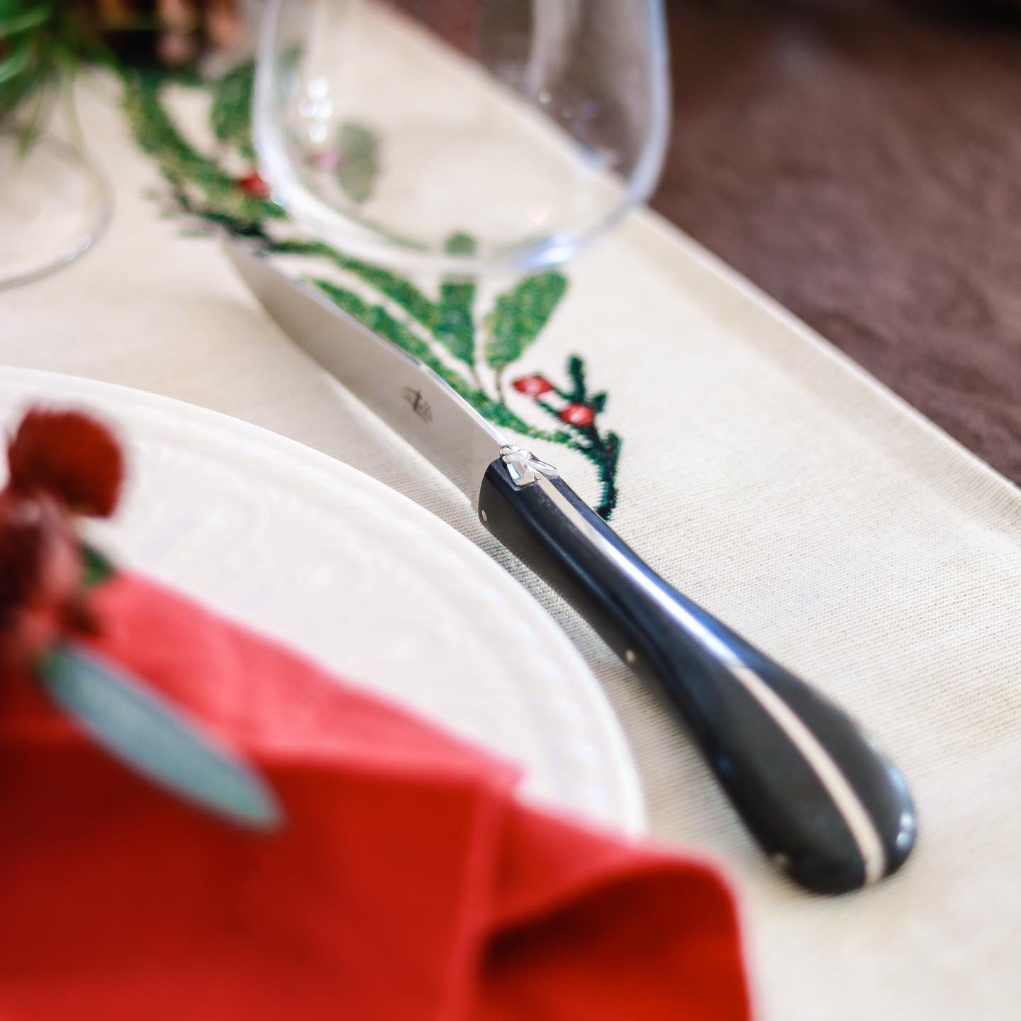 Christian Ghion Set of 6 L’Universel Steak Knives