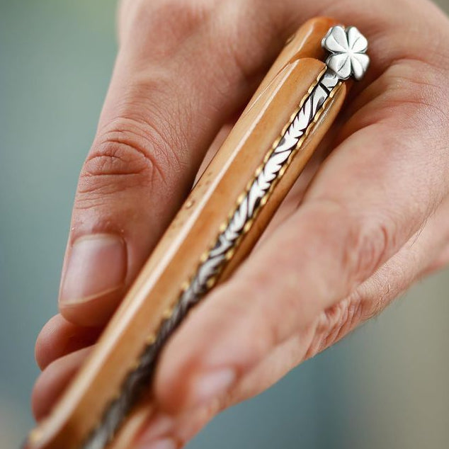Laguiole 12 cm Straight Handle Lucky Knife Replica