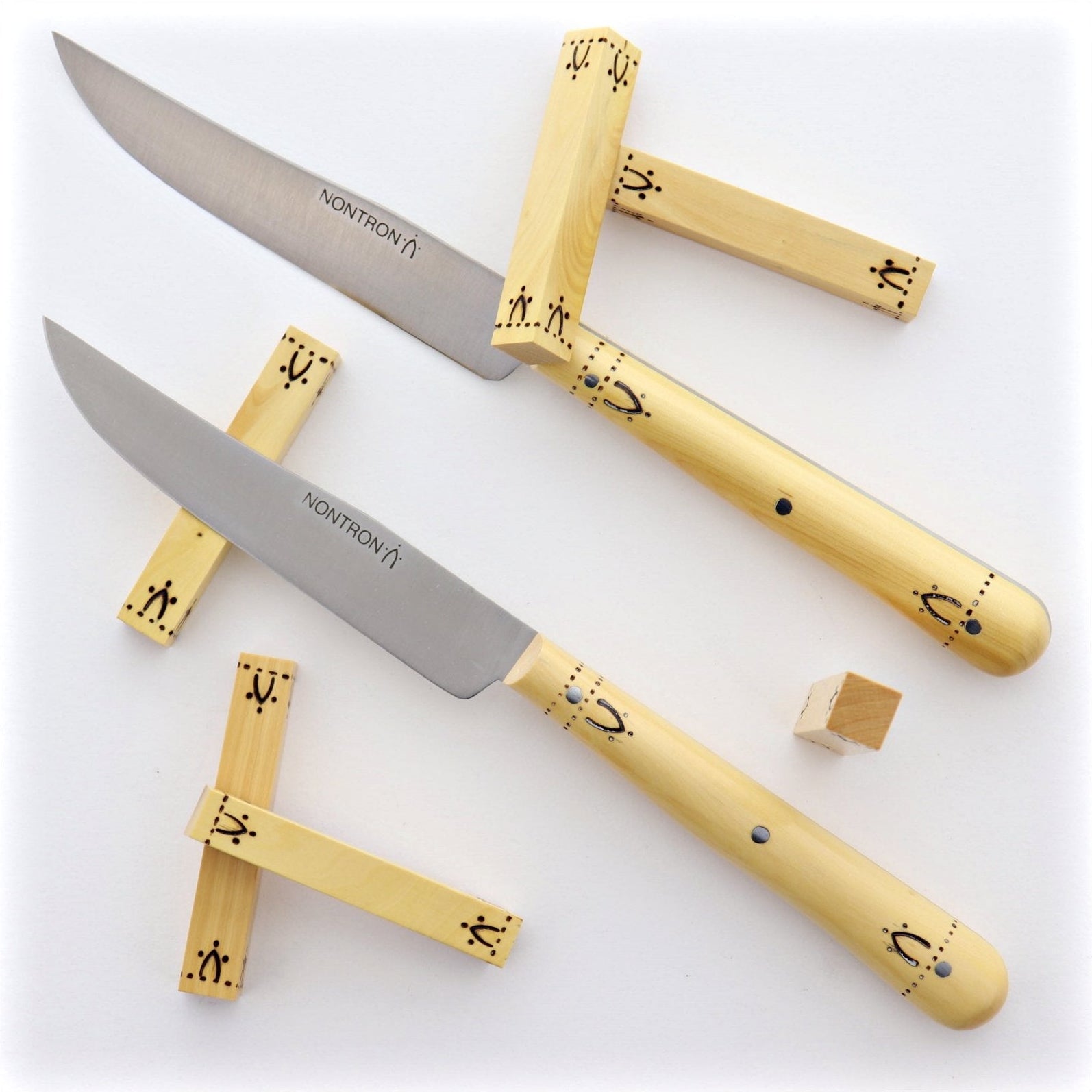 Nontron Genuine Boxwood Knife Rests