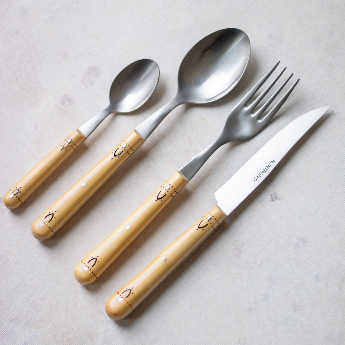 Nontron Steak Knives &amp; Flatware Sets Burned Boxwood